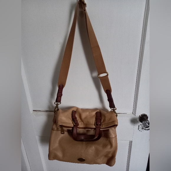 Fossil Messenger crossbody Postman style messenger bag - Picture 10 of 14